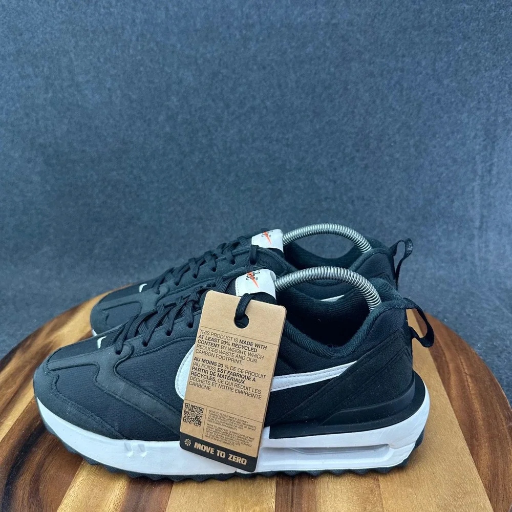 Nike Air Max Dawn Women's 9.5 Black White Sneakers Running DC4068-001 New